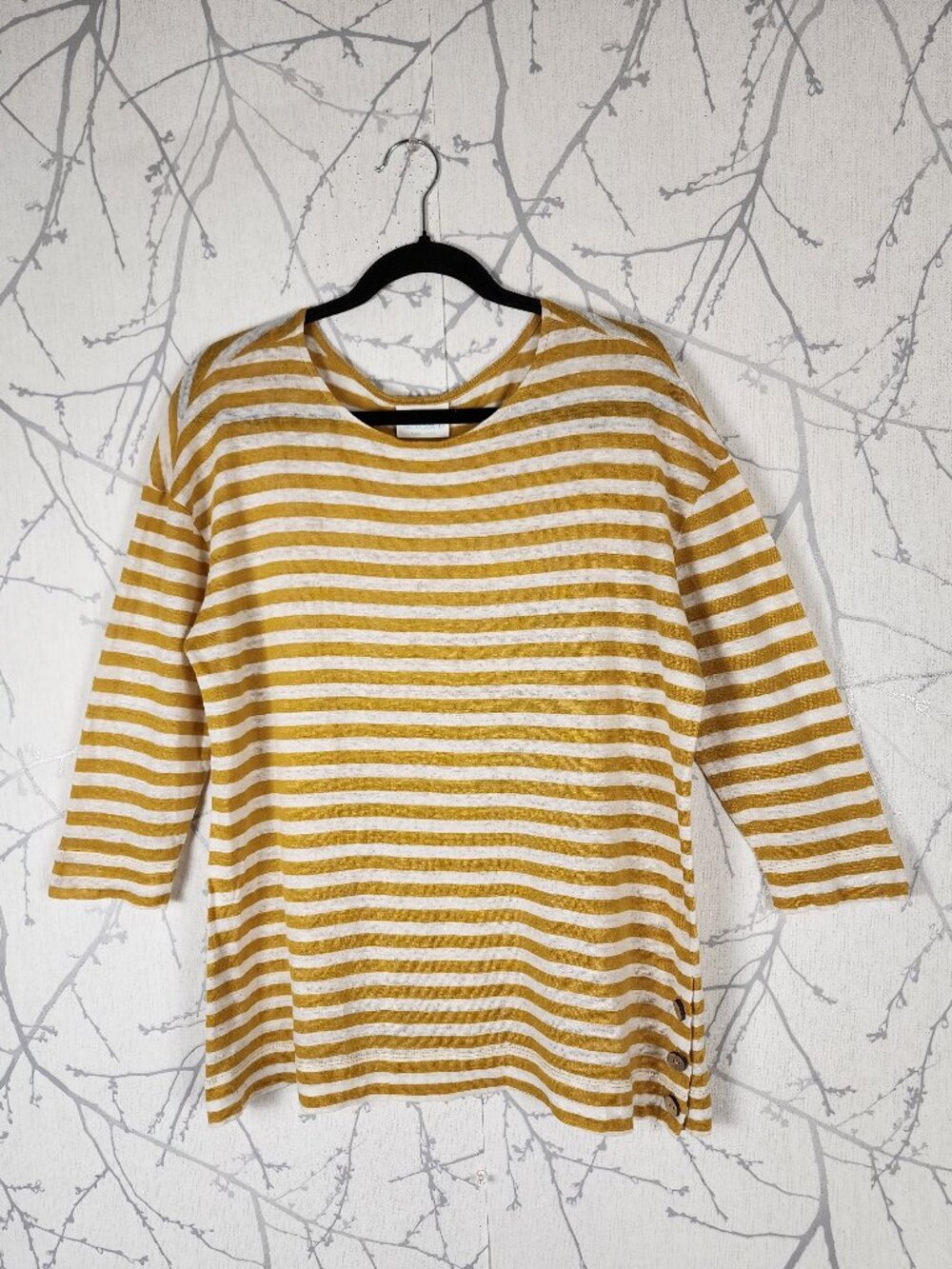 Cynthia Rowley Yellow Stripe 100% Linen Round Neck Button Hem Top
